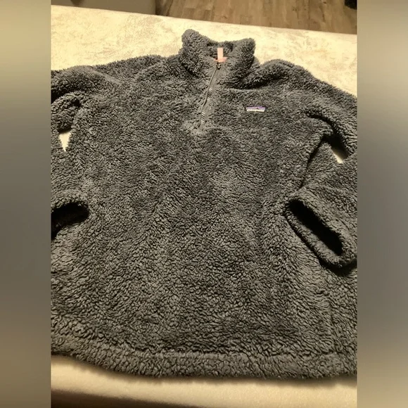 Gray Patagonia Los Gatos - Picture 2 of 5